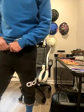 strippingmale1 online show from 12-01-25, 03:06