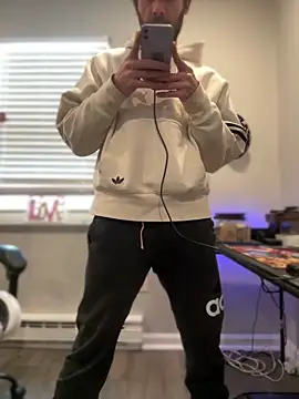 strippingmale1 online show from 12-03-25, 05:33