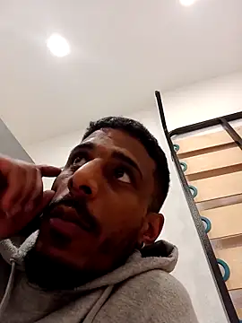 Snapshot of NegroJari chatting on 11-20-25, 05:18 NegroJari online show from 11-20-25, 05:18