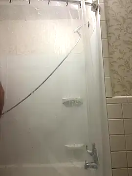 Snapshot of Alltheway2321 chatting on 12-01-25, 04:39 Alltheway2321 online show from 12-01-25, 04:39