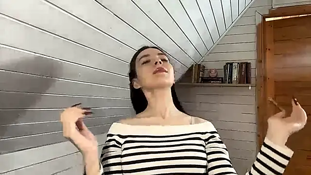 KiyokoEeds online show from 11-21-25, 07:07