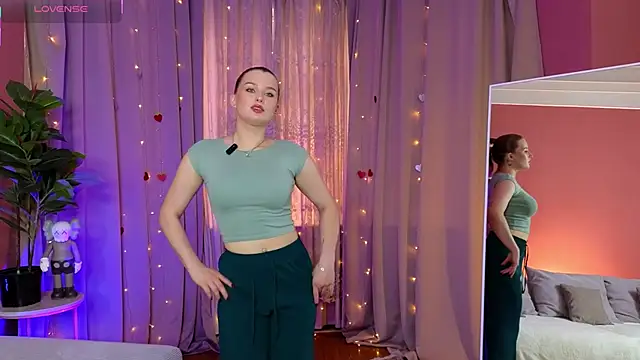 ImiMonroe online show from 04-09-26, 04:12