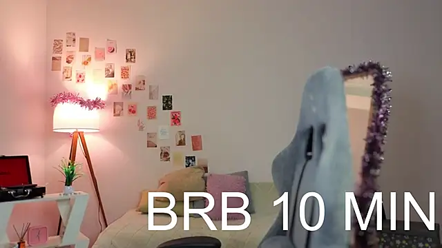 Snapshot of Vexorine chatting on 01-07-26, 07:16 Vexorine online show from 01-07-26, 07:16