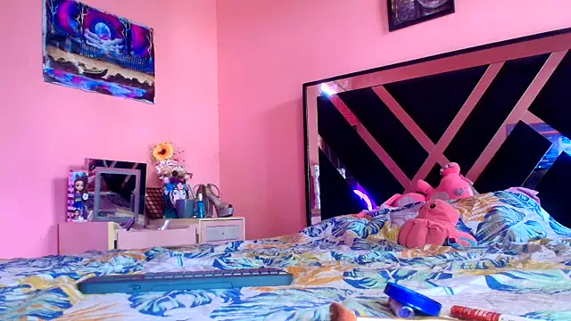 Venus2357 online show from 03-28-26, 04:39