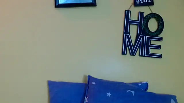 angel18evil online show from 01-10-26, 12:23