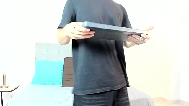 Snapshot of eren_jeager chatting on 01-09-26, 08:21 eren jeager online show from 01-09-26, 08:21