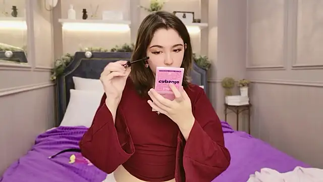 Wendy Finch online show from 01-12-26, 08:58