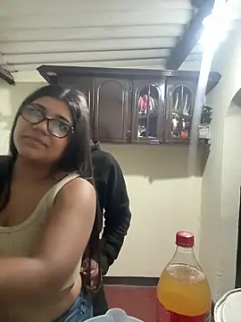 Snapshot of AlexisAndMartina3 chatting on 12-16-25, 12:26 AlexisAndMartina3 online show from 12-16-25, 12:26