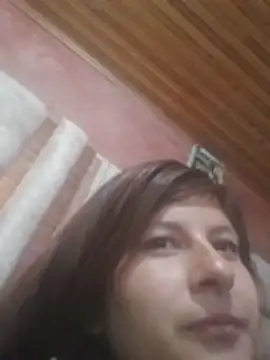 Snapshot of AnaMaria-12 chatting on 11-28-25, 09:39 AnaMaria-12 online show from 11-28-25, 09:39