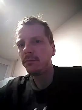 Snapshot of Vlasta23 chatting on 01-09-26, 12:35 Vlasta23 online show from 01-09-26, 12:35