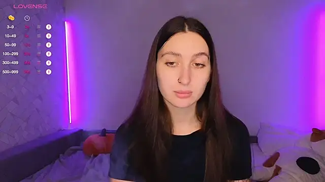 Snapshot of KikkyMi chatting on 11-28-25, 08:22 KikkyMi online show from 11-28-25, 08:22