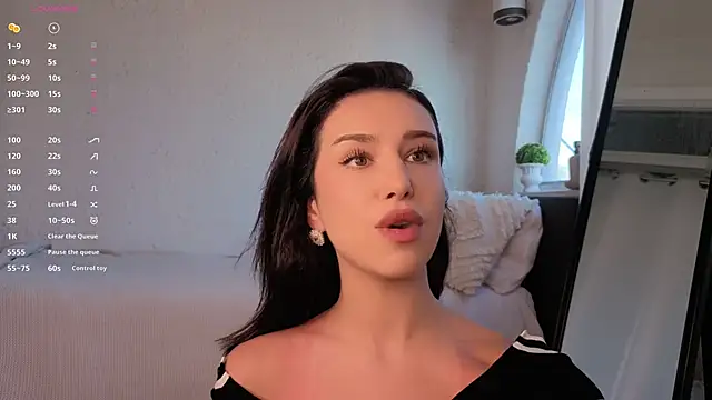 Snapshot of ShyColette chatting on 01-08-26, 09:17 ShyColette online show from 01-08-26, 09:17