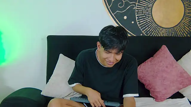 Liam Sinclair online show from 02-20-26, 07:58