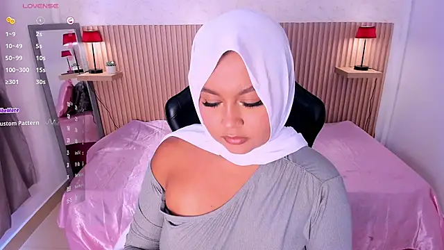 Snapshot of jasmyne_anbar chatting on 02-11-26, 09:09 jasmyne anbar online show from 02-11-26, 09:09