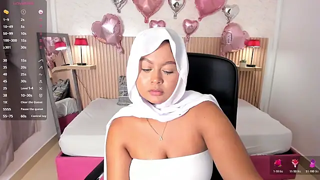 Snapshot of jasmyne_anbar chatting on 02-26-26, 02:43 jasmyne anbar online show from 02-26-26, 02:43