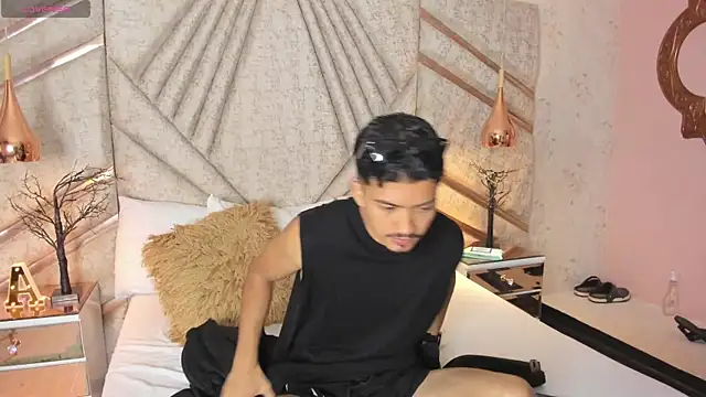 NicolaiKarav online show from 01-11-26, 01:16