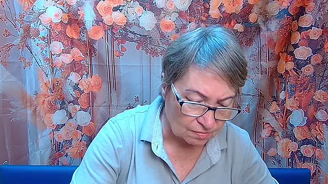 Snapshot of OlgaLuck chatting on 12-01-25, 06:07 OlgaLuck online show from 12-01-25, 06:07