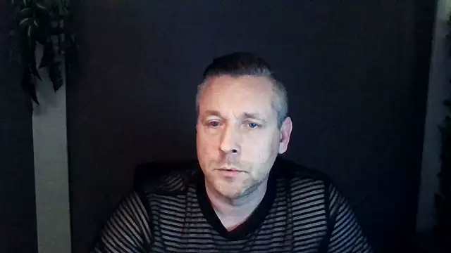 Hunter Fl online show from 11-23-25, 03:45