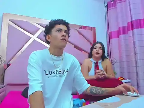 KittyANDjack online show from 12-14-25, 07:07