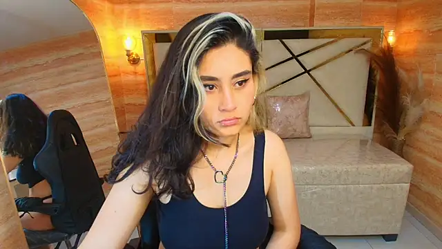 sofi r  online show from 02-19-26, 01:18