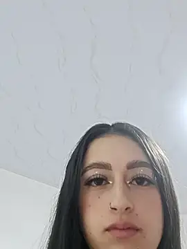 Snapshot of SOL_EF chatting on 12-22-25, 11:02 SOL EF online show from 12-22-25, 11:02