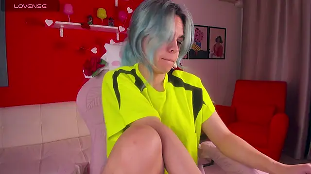 LiraBelle online show from 02-17-26, 03:14