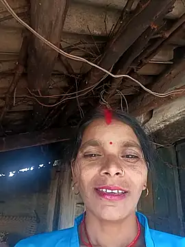 Hot-qwe online show from 12-05-25, 09:40