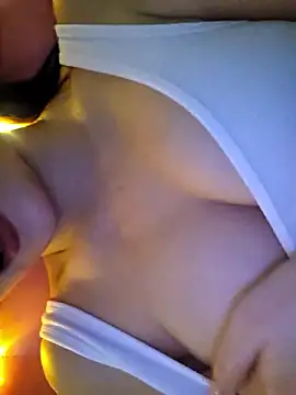 Snapshot of uac666 chatting on 01-18-26, 05:50 uac666 online show from 01-18-26, 05:50