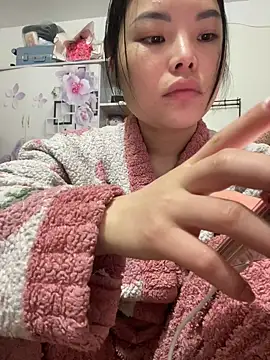 Hong8999 online show from 12-19-25, 04:41