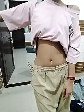 Snapshot of Alli8900 chatting on 11-27-25, 05:26 Alli8900 online show from 11-27-25, 05:26