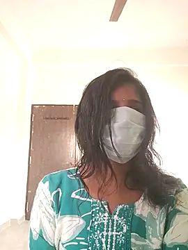 Snapshot of honeygirl6996 chatting on 02-19-26, 05:25 honeygirl6996 online show from 02-19-26, 05:25