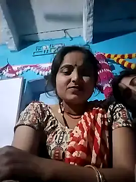 Snapshot of Pooja_hote chatting on 11-22-25, 04:06 Pooja hote online show from 11-22-25, 04:06