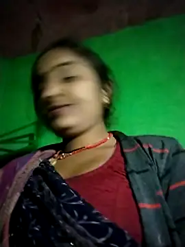 Snapshot of Pooja_hote chatting on 11-25-25, 03:23 Pooja hote online show from 11-25-25, 03:23