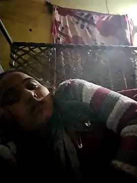 Snapshot of Pooja_hote chatting on 12-03-25, 03:32 Pooja hote online show from 12-03-25, 03:32