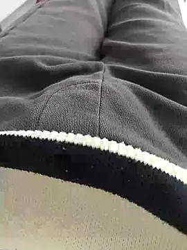 BarrenProtege online show from 12-14-25, 10:42