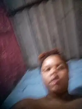 Pretinha021bxd online show from 11-25-25, 01:27