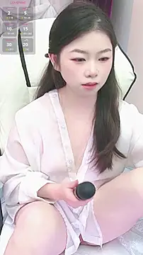 Snapshot of xixi5288 chatting on 11-26-25, 07:42 xixi5288 online show from 11-26-25, 07:42