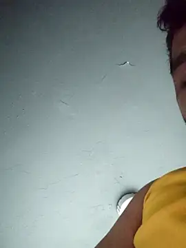 Snapshot of desi_alpha_boy chatting on 12-20-25, 02:46 desi alpha boy online show from 12-20-25, 02:46