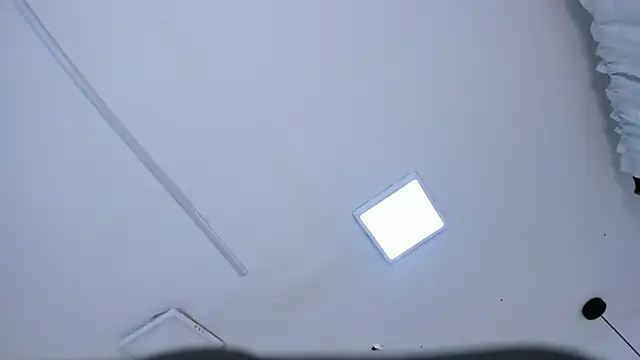 Snapshot of Ambar85 chatting on 11-24-25, 05:51 Ambar85 online show from 11-24-25, 05:51