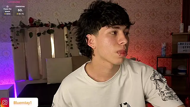 kaelwolf tay online show from 02-20-26, 07:25