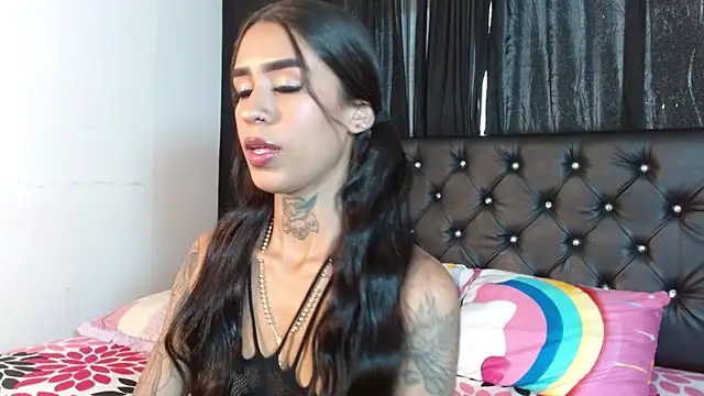 Ameliejoness  online show from 01-18-26, 02:54