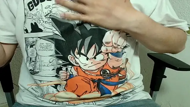 Snapshot of Daisuke_01 chatting on 11-23-25, 03:50 Daisuke 01 online show from 11-23-25, 03:50