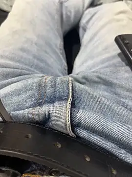 Snapshot of Daisuke_01 chatting on 12-03-25, 03:36 Daisuke 01 online show from 12-03-25, 03:36