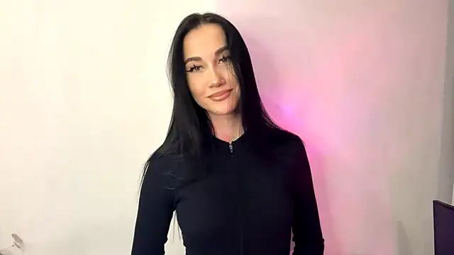 Snapshot of Beautyofnlka chatting on 12-04-25, 11:08 Beautyofnlka online show from 12-04-25, 11:08