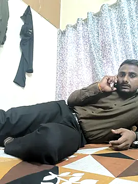 Snapshot of aryaaap chatting on 12-05-25, 10:35 aryaaap online show from 12-05-25, 10:35