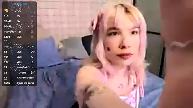 Snapshot of LolaDollyMur chatting on 01-13-26, 07:08 LolaDollyMur online show from 01-13-26, 07:08