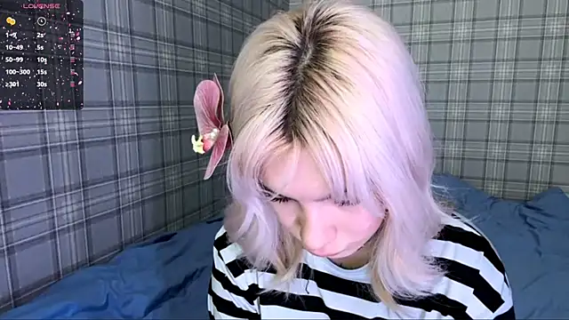 Snapshot of LolaDollyMur chatting on 01-17-26, 09:07 LolaDollyMur online show from 01-17-26, 09:07