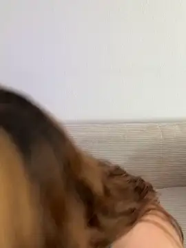 Snapshot of laraslittlesecrett chatting on 03-01-26, 10:28 laraslittlesecrett online show from 03-01-26, 10:28