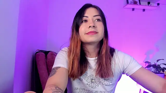 MaddieHunter online show from 02-22-26, 07:23