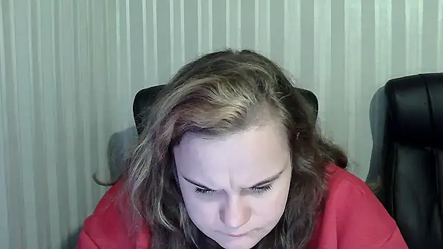 Snapshot of HarmonyKareraa chatting on 12-15-25, 06:06 HarmonyKareraa online show from 12-15-25, 06:06